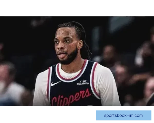 加兰创历史首人纪录七场首发三分破三十助攻破五十